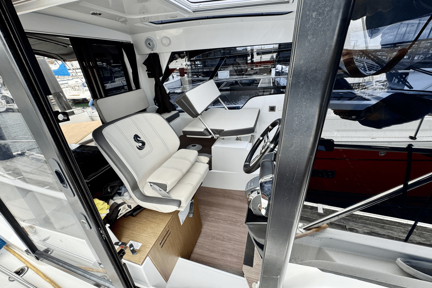 Slide: The Image of Beneteau ANATARES 9 2021 - 18