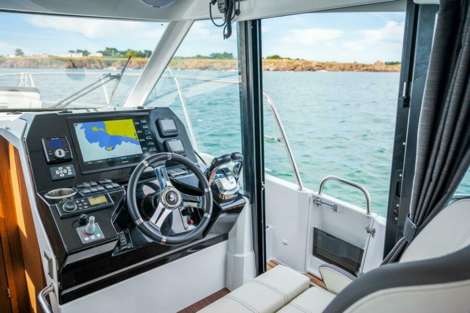 Slide: The Image of Beneteau Antares 11 2026 - 4981967