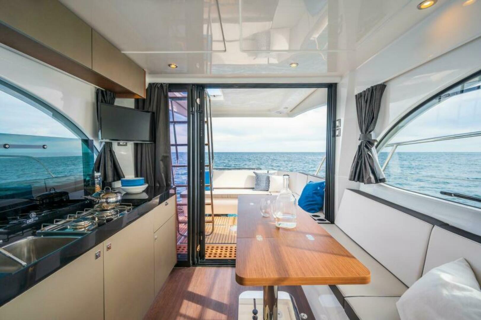 Slide: The Image of Beneteau Antares 11 Fly 2026 - 4982067