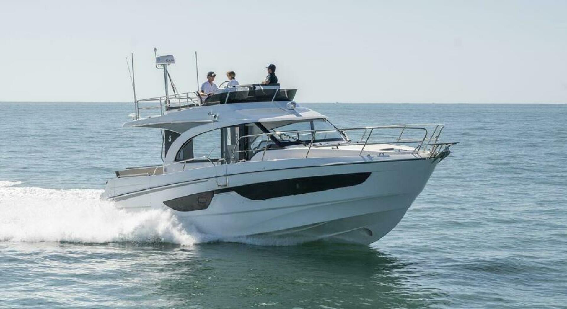 Slide: The Image of Beneteau Antares 11 Fly 2026 - 4982075