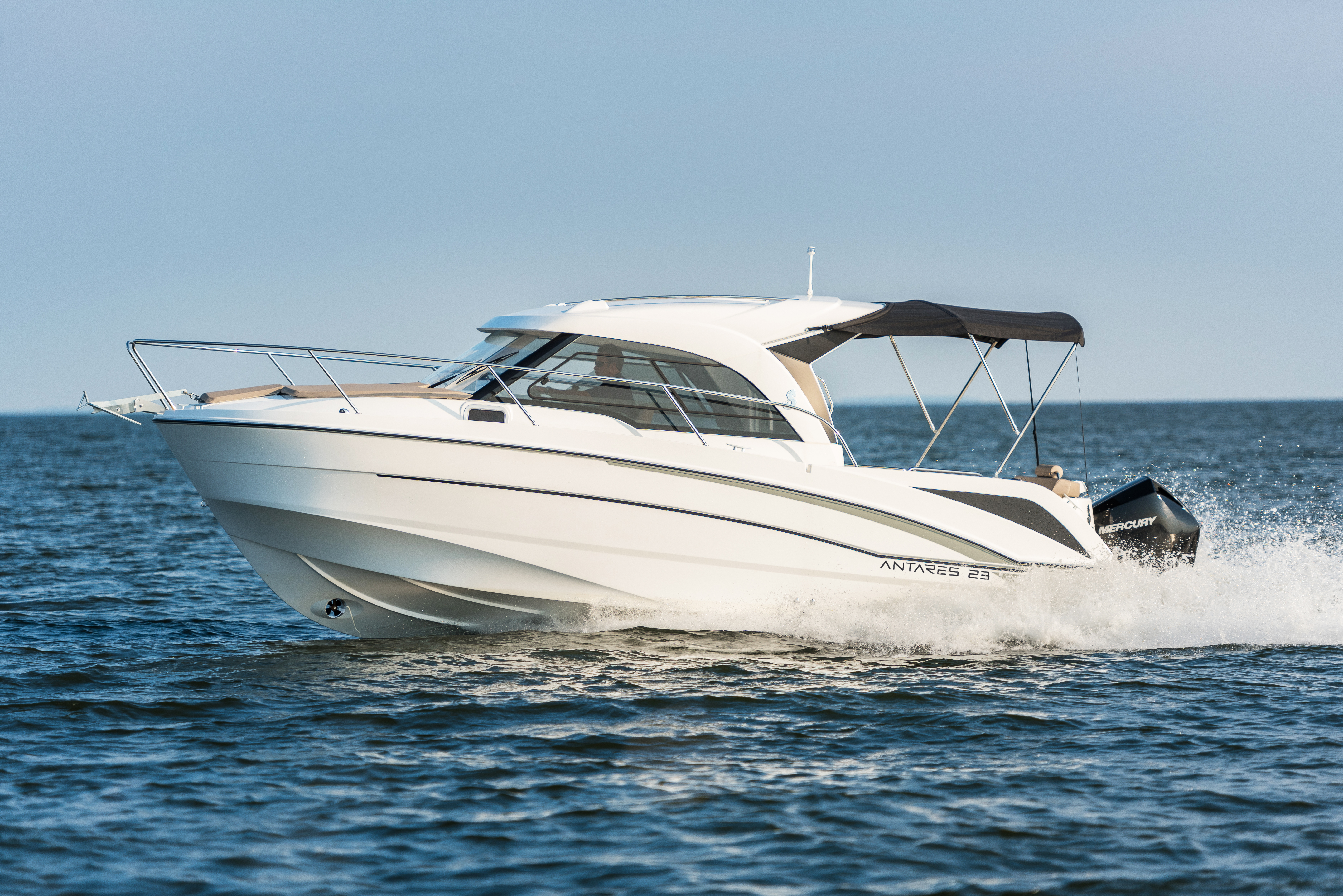 Slide: The Image of Beneteau Antares 23 2021 - 11