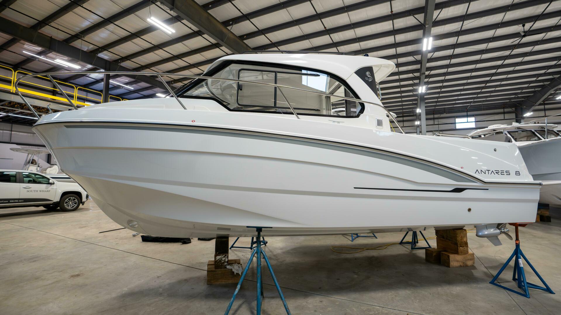 Slide: The Image of 2023 Beneteau Antares 8 - 4866738