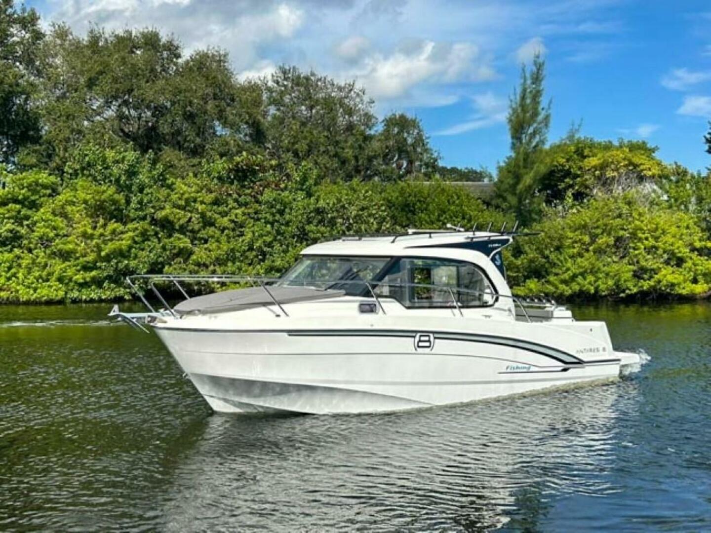 Slide: The Image of Beneteau Antares 8 2024 - 4899683