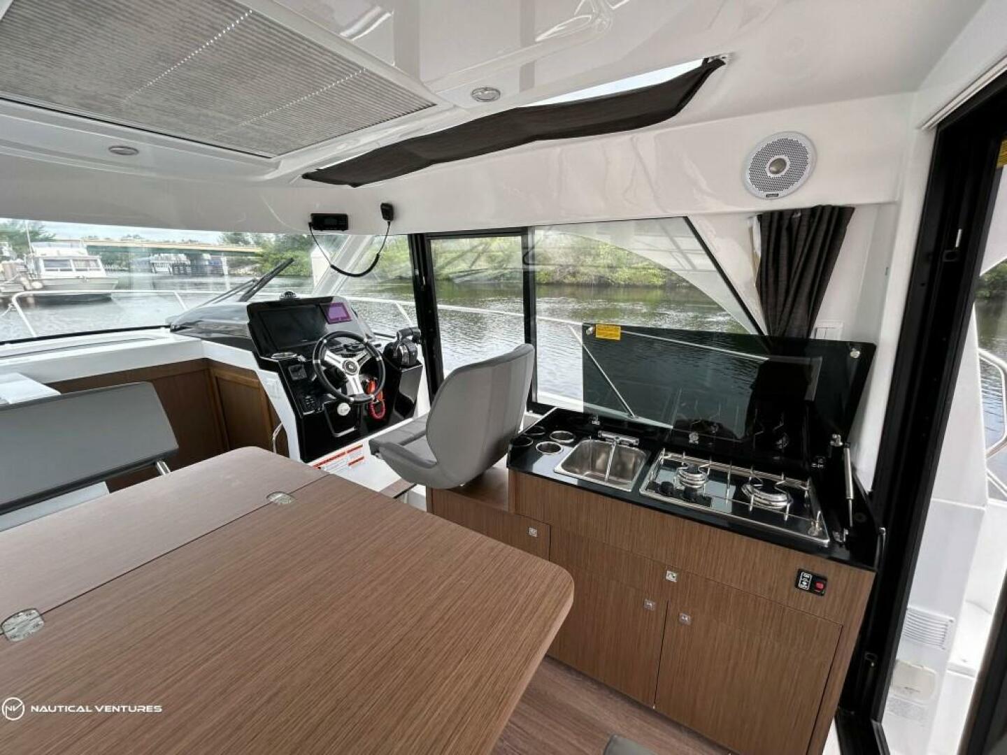 Slide: The Image of Beneteau Antares 9 2022 - 3758043