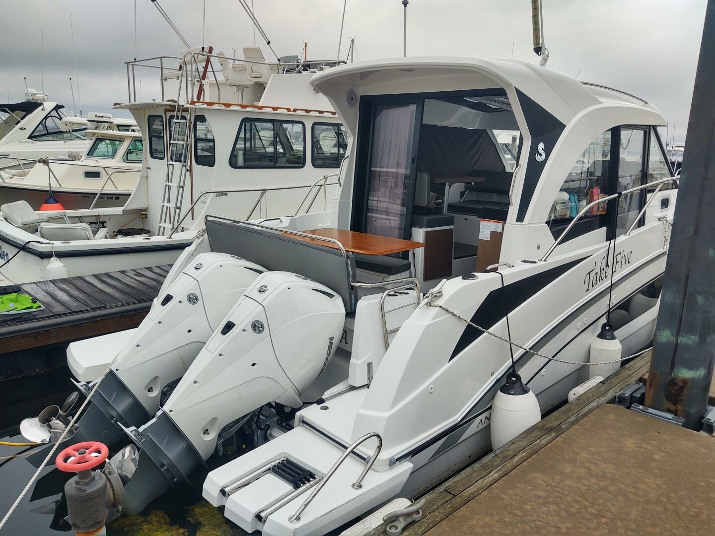 Slide: The Image of Beneteau Antares 9 2023 - 1
