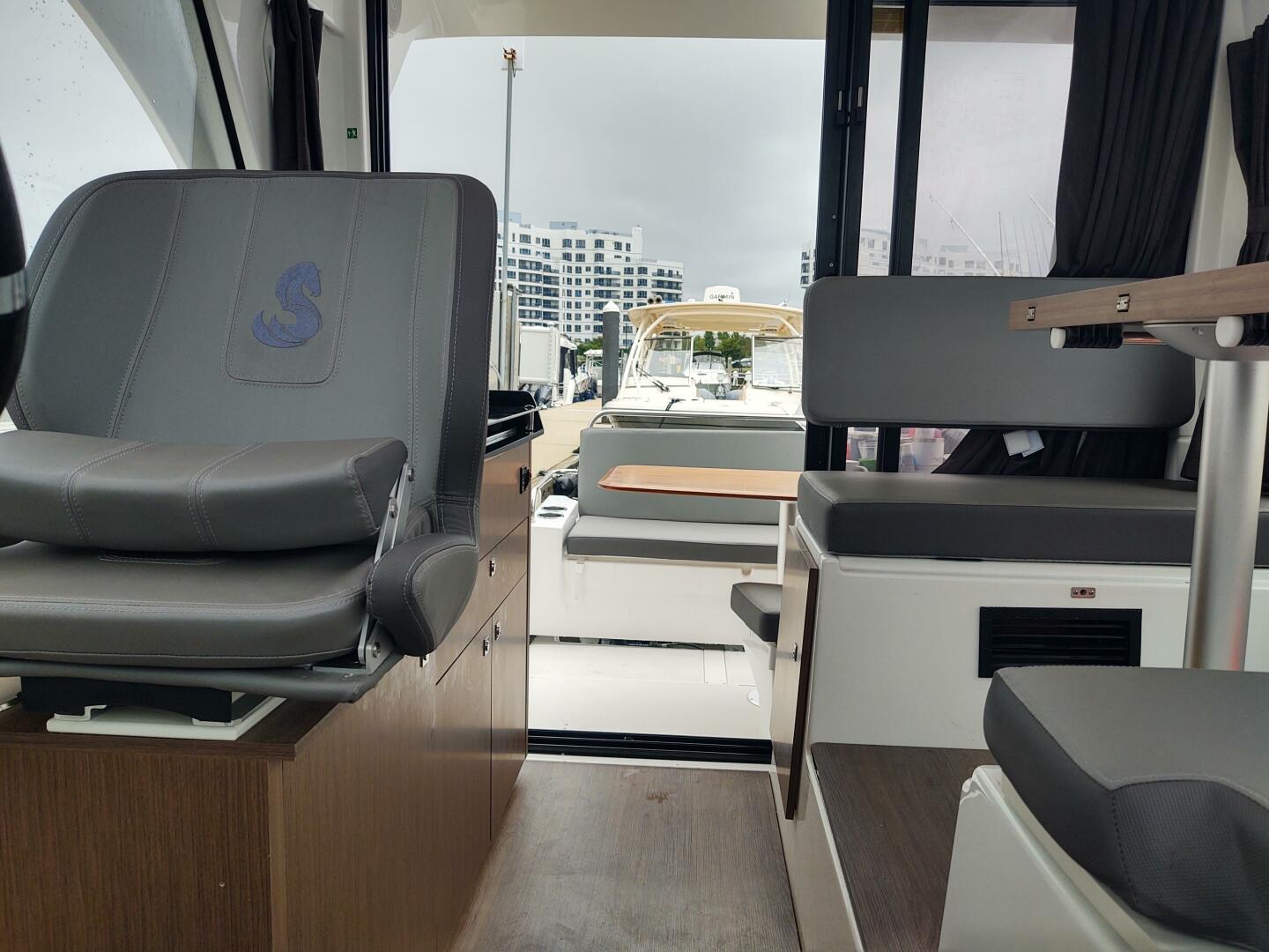 Slide: The Image of Beneteau Antares 9 2023 - 26