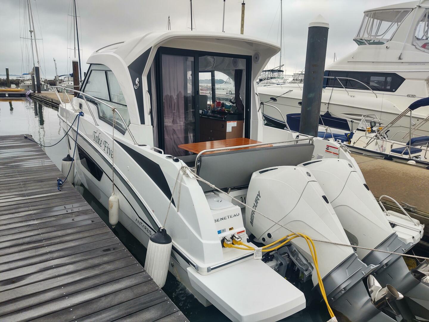 Slide: The Image of Beneteau Antares 9 2023 - 4