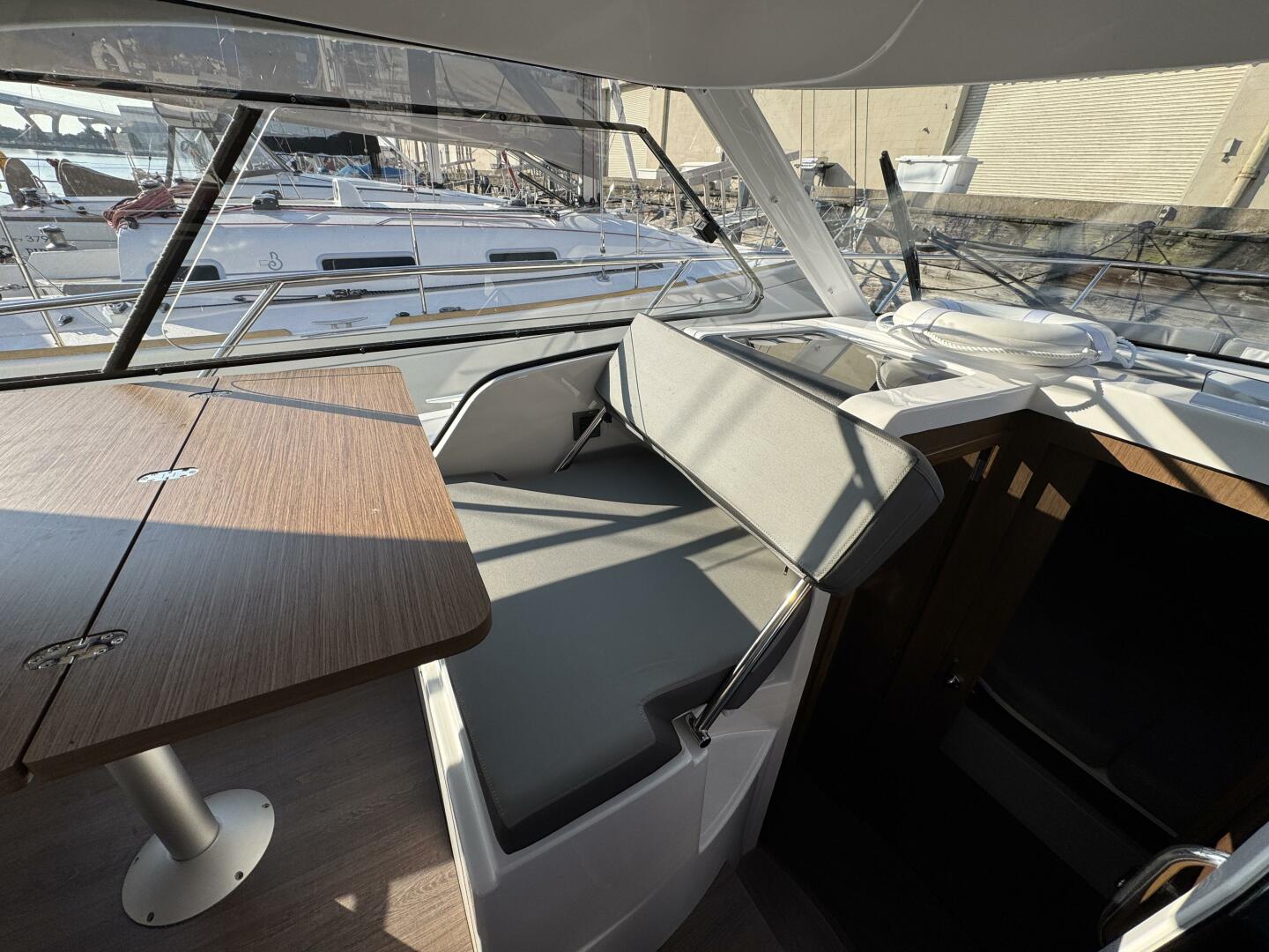 Slide: The Image of Beneteau Antares 9 2023 - 5099743