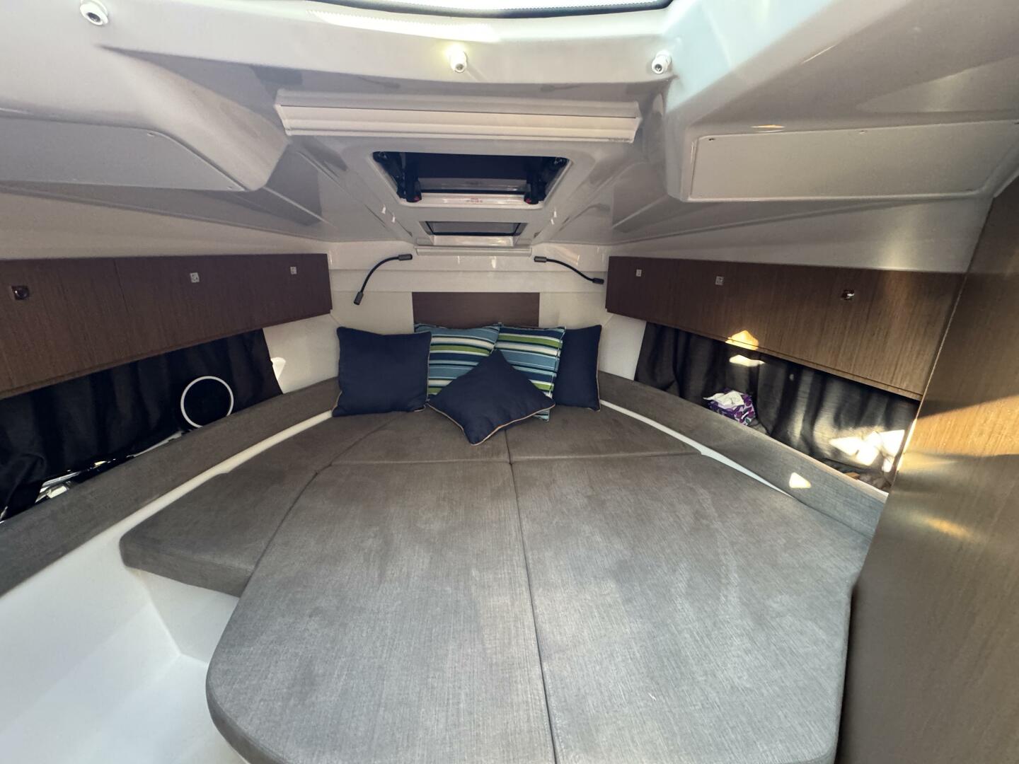 Slide: The Image of Beneteau Antares 9 2023 - 5099724