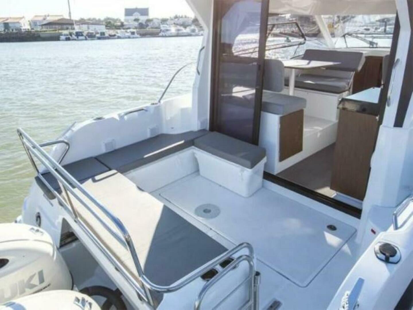 Slide: The Image of Beneteau Antares 9 2025 - 4624238