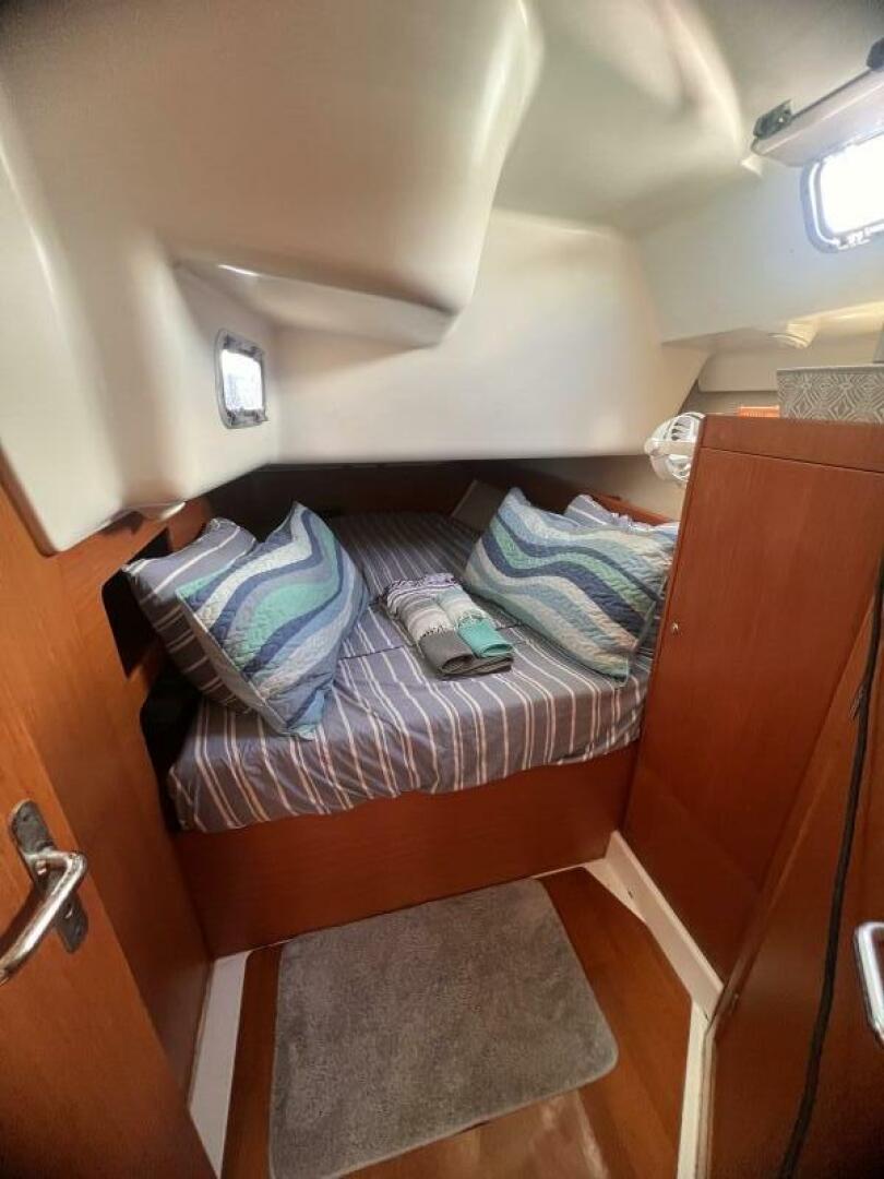 Slide: The Image of Beneteau Cyclades 50.4 2006 - 5197553