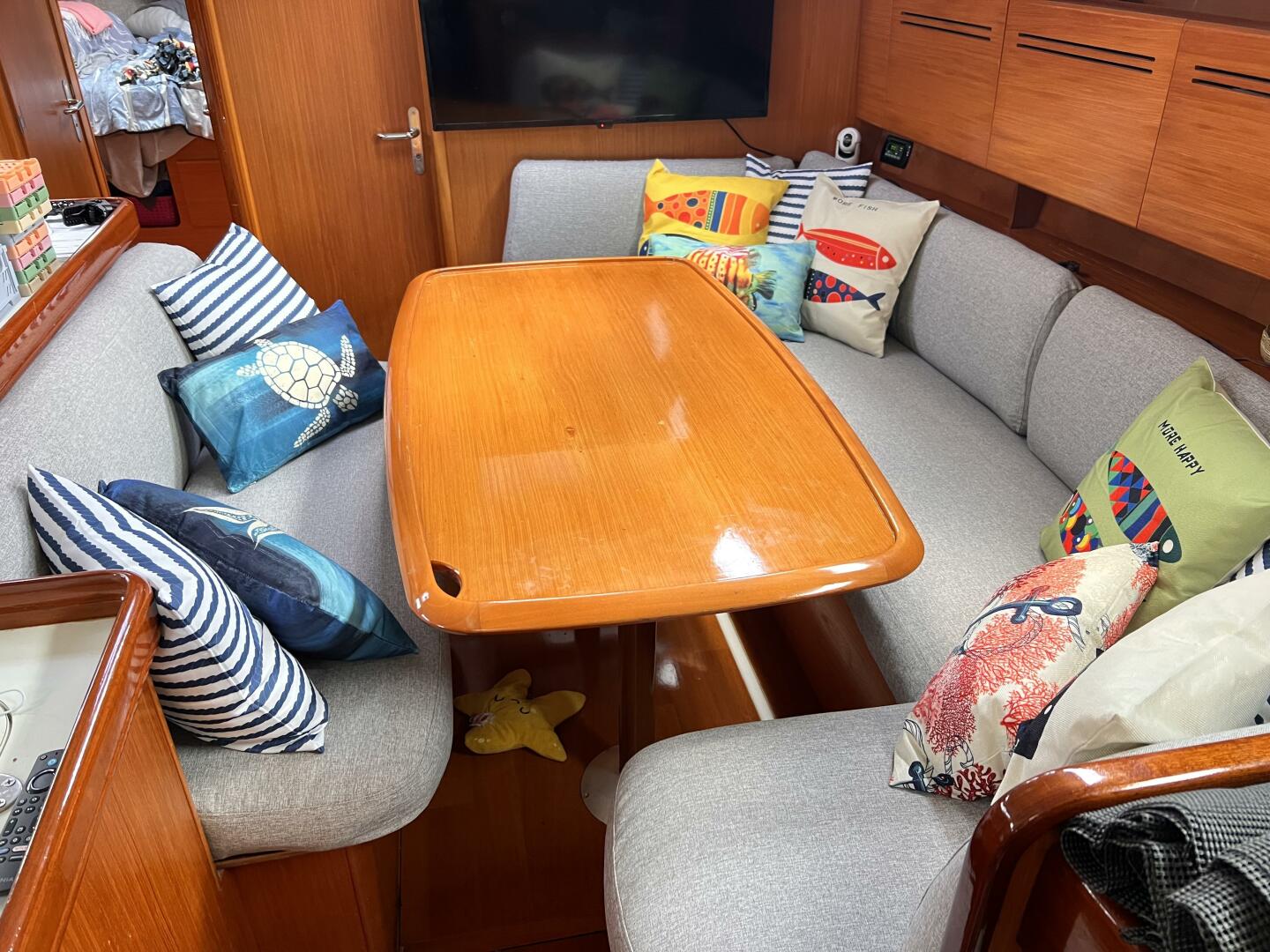 Slide: The Image of Beneteau Cyclades 50.4 2006 - 5197583