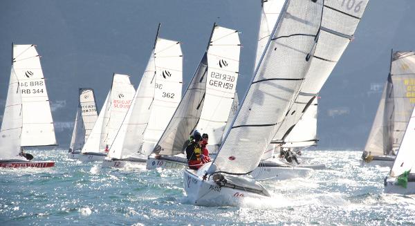 Slide: The Image of Beneteau FIRST 18 SE 2023 - 6