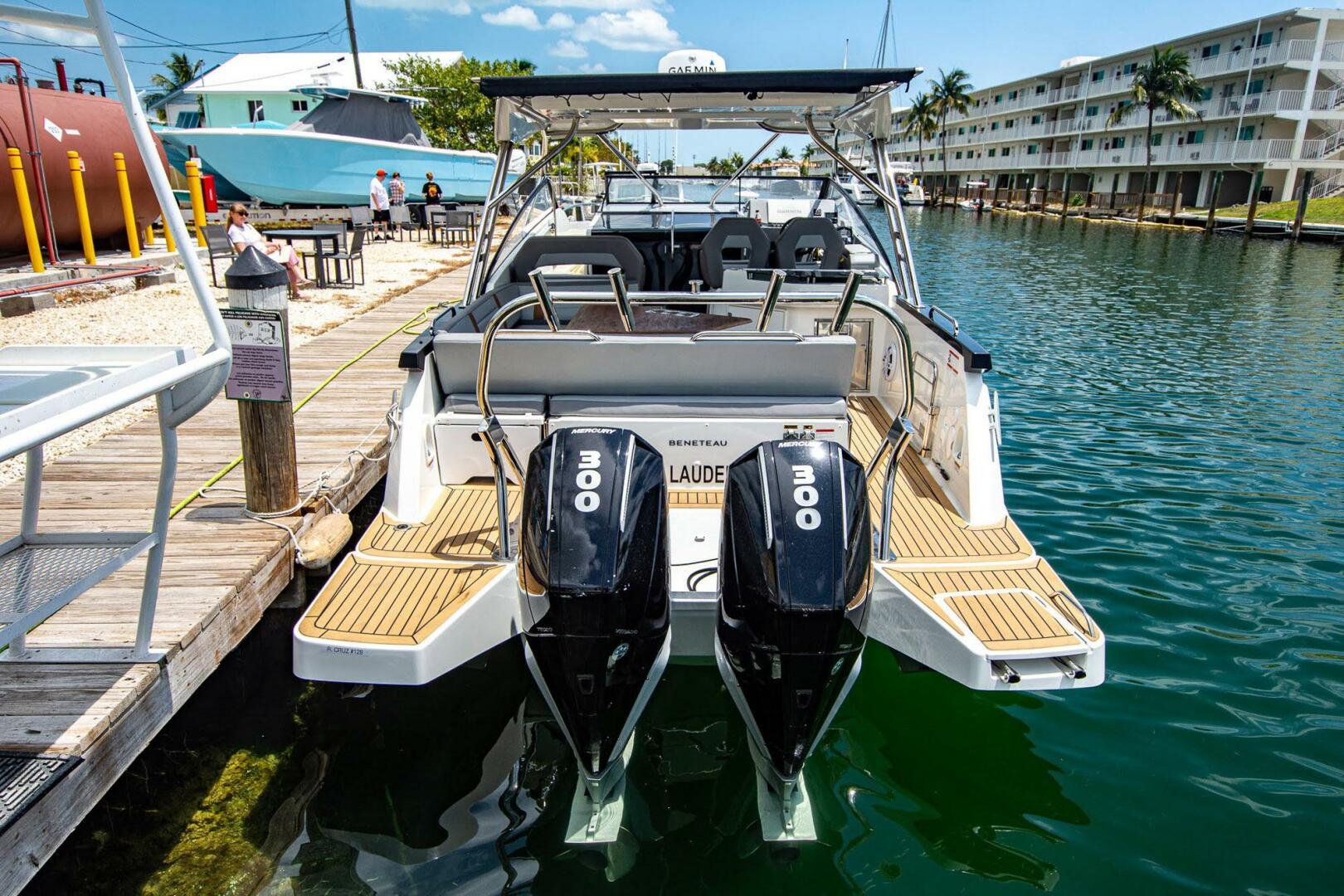 Slide: The Image of Beneteau Flyer 10 2023 - 5614684