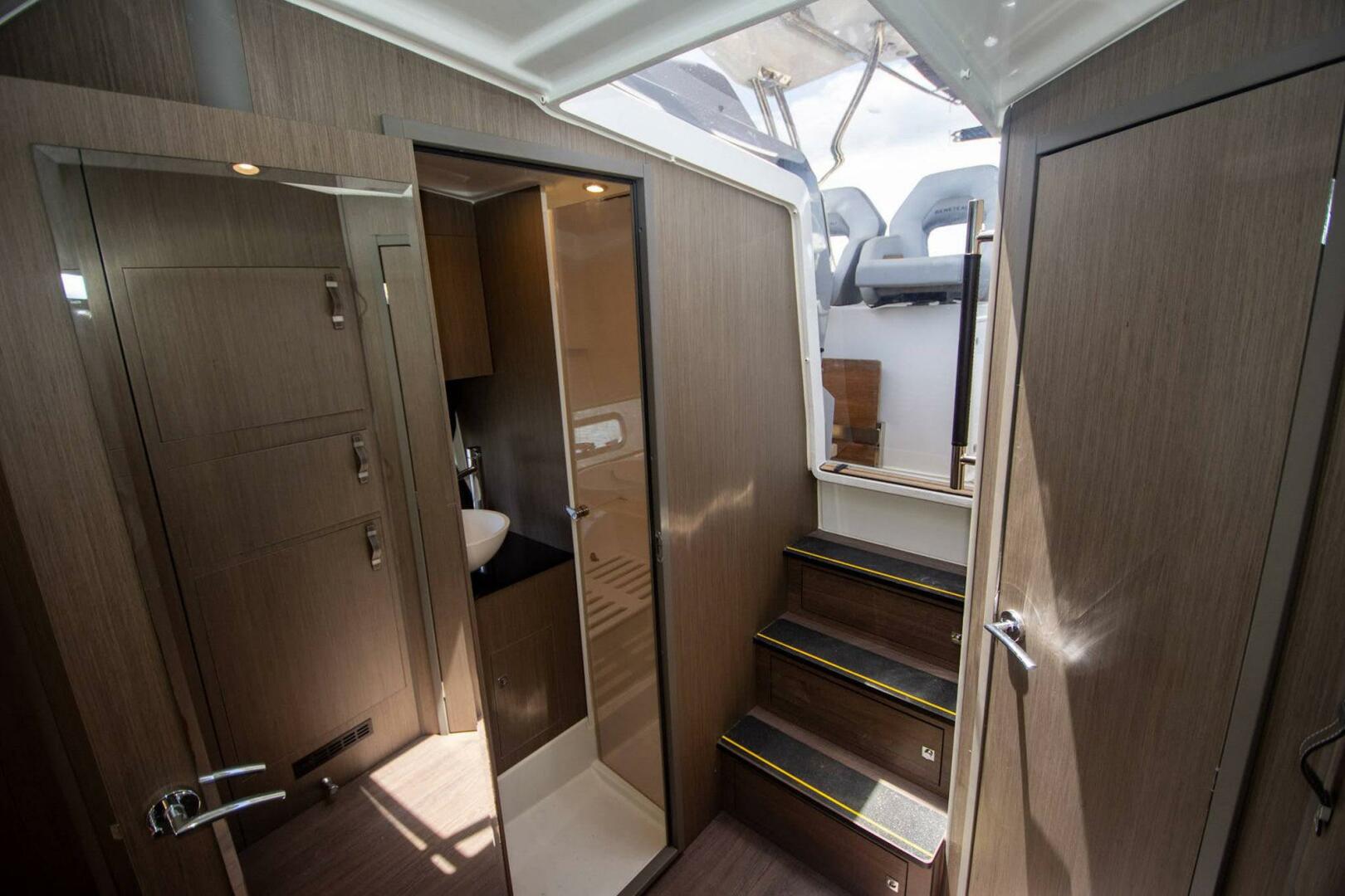 Slide: The Image of Beneteau Flyer 10 2023 - 5614694