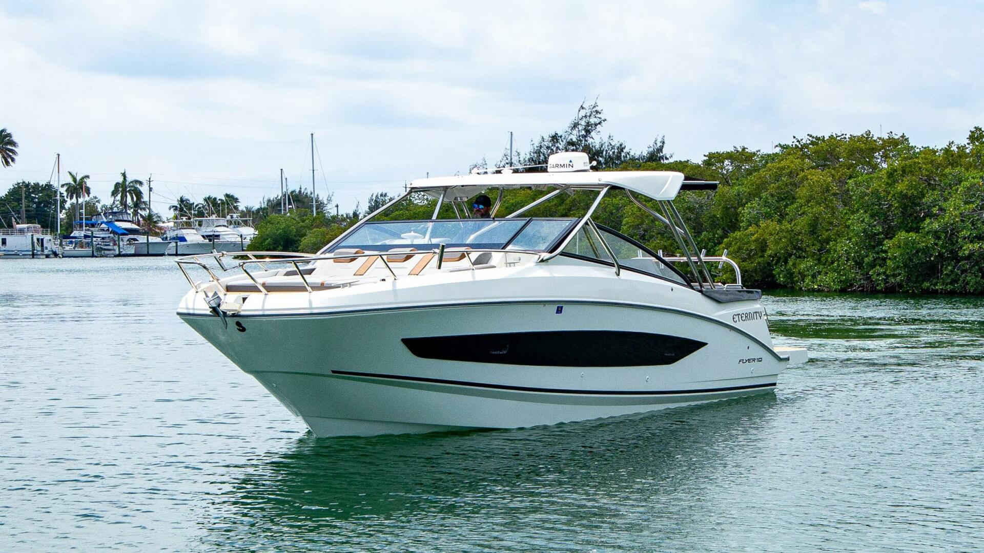Slide: The Image of Beneteau Flyer 10 2023 - 5614667