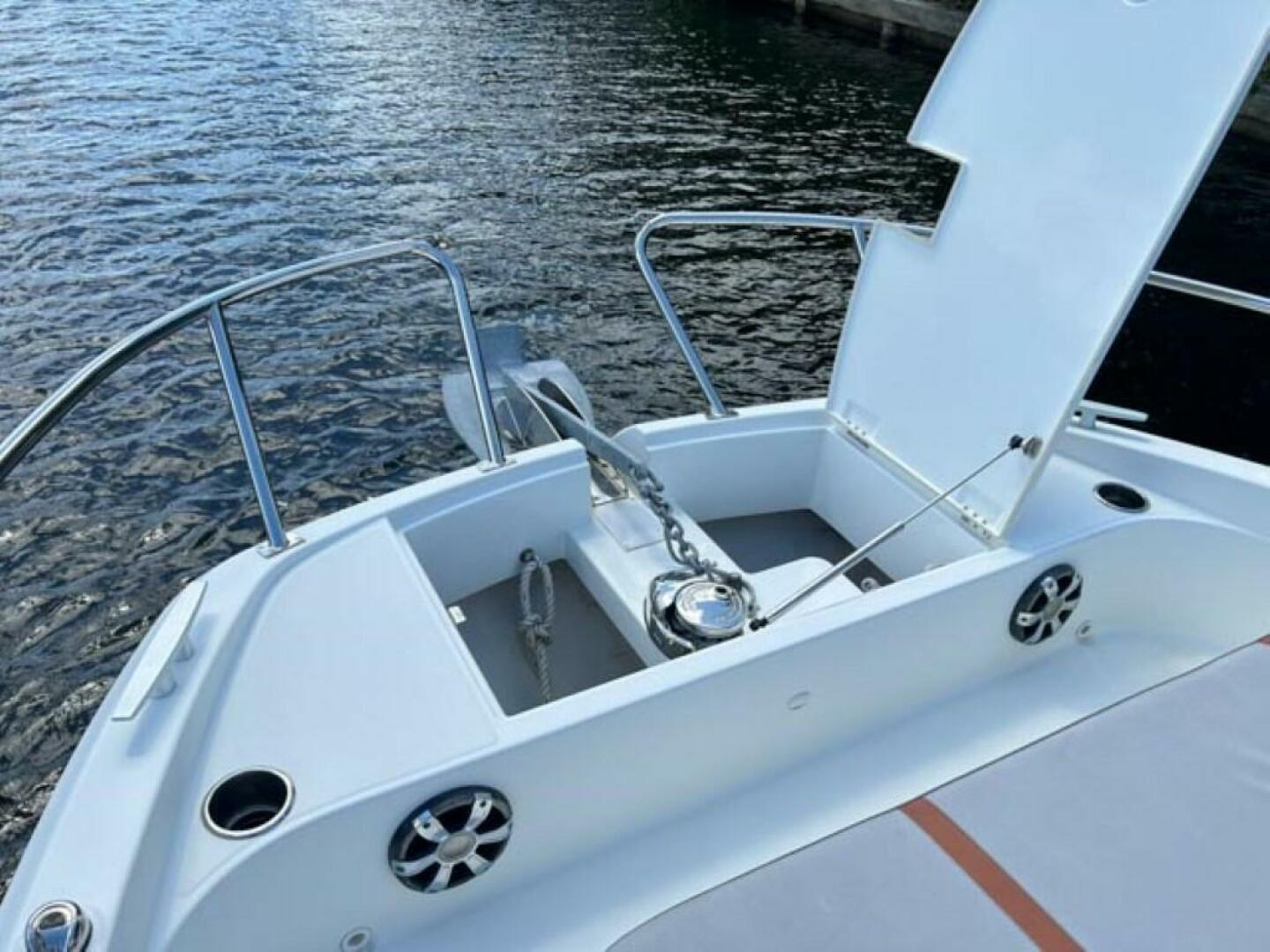 Slide: The Image of Beneteau Flyer 32 2020 - 4534824
