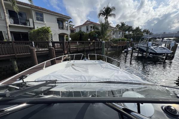 Slide: The Image of 2020 Beneteau 32' Flyer 10 - 78