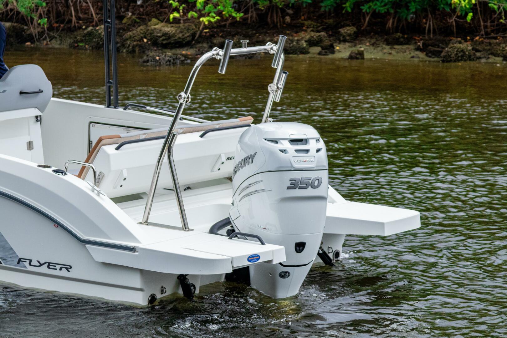 Slide: The Image of Beneteau Flyer 8 Sundeck 2022 - 5541536