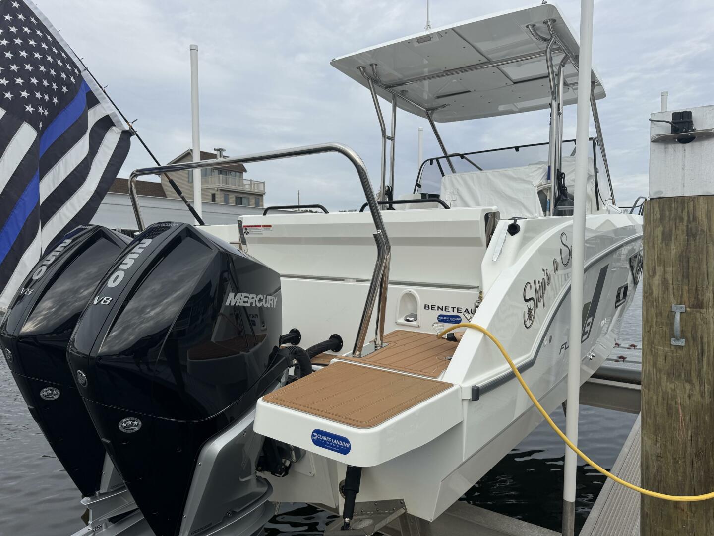 Slide: The Image of Beneteau Flyer 9 Sundeck 2024 - 5693600