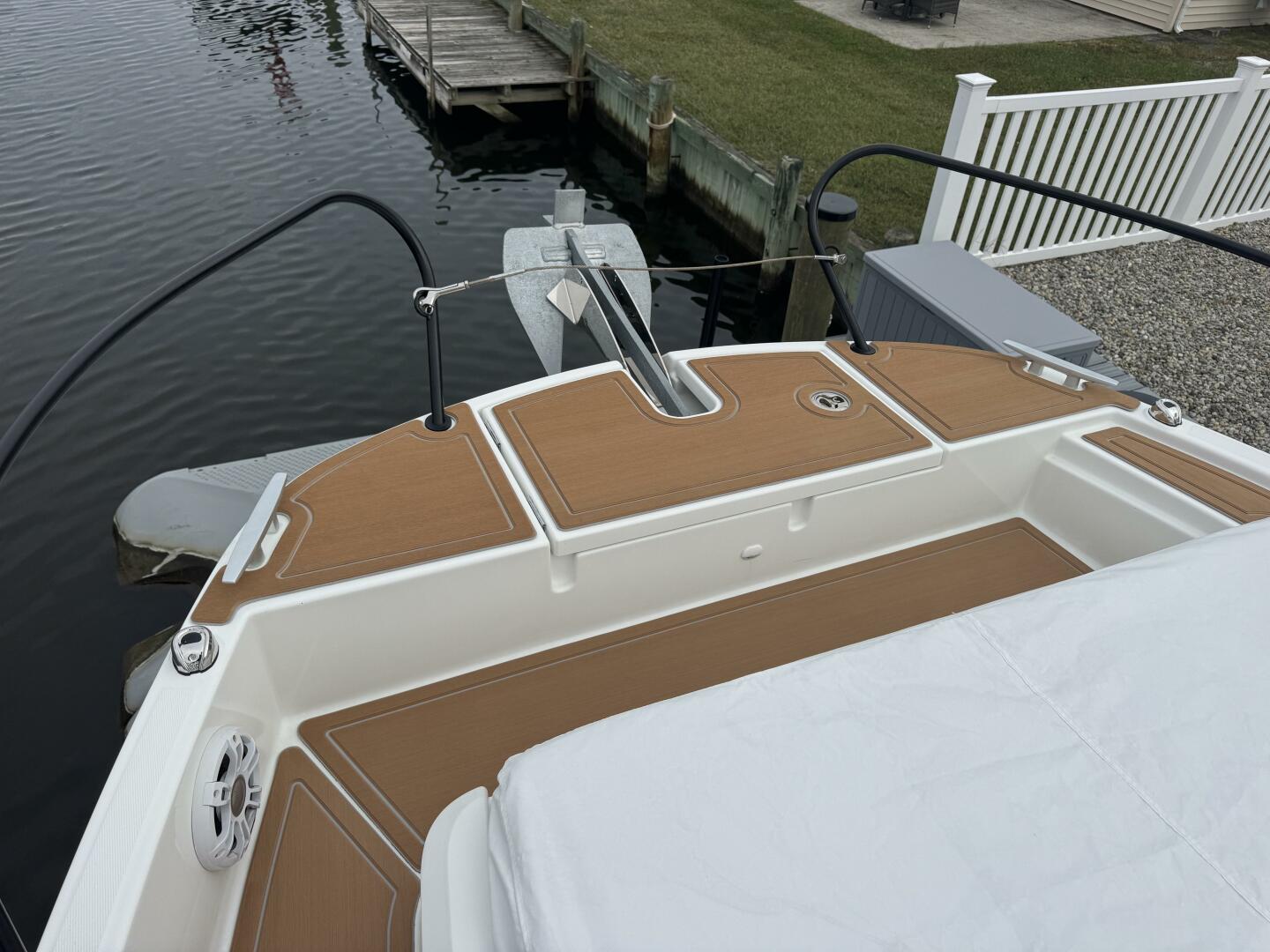 Slide: The Image of Beneteau Flyer 9 Sundeck 2024 - 5693607
