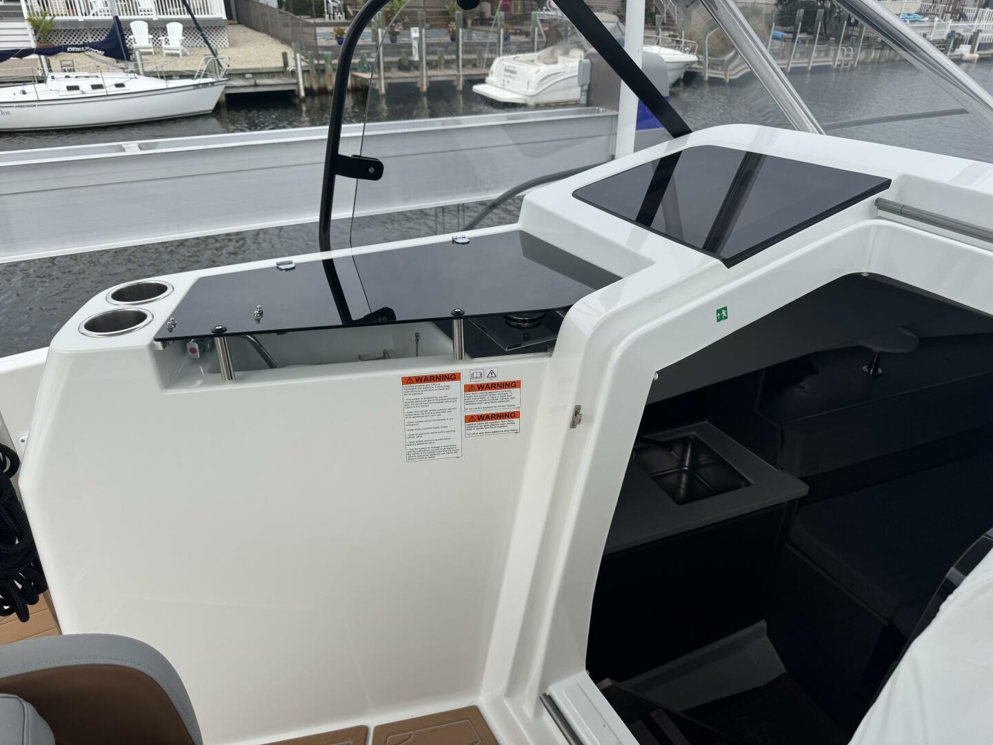 Slide: The Image of Beneteau Flyer 9 Sundeck 2024 - 5693613