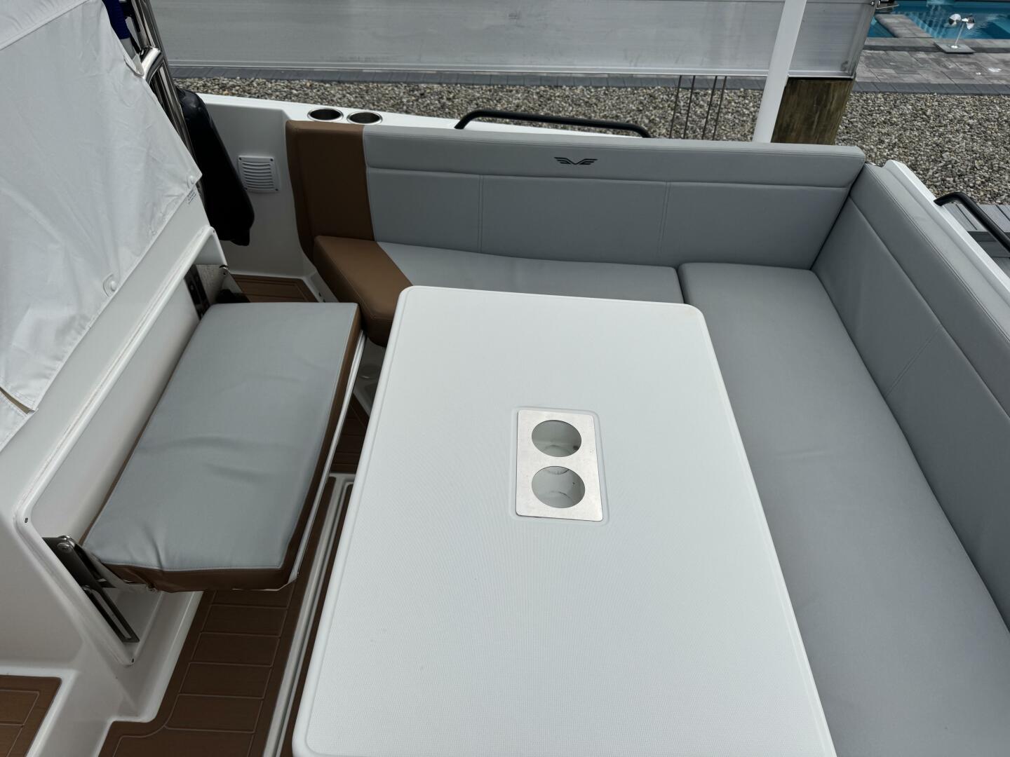 Slide: The Image of Beneteau Flyer 9 Sundeck 2024 - 5693642