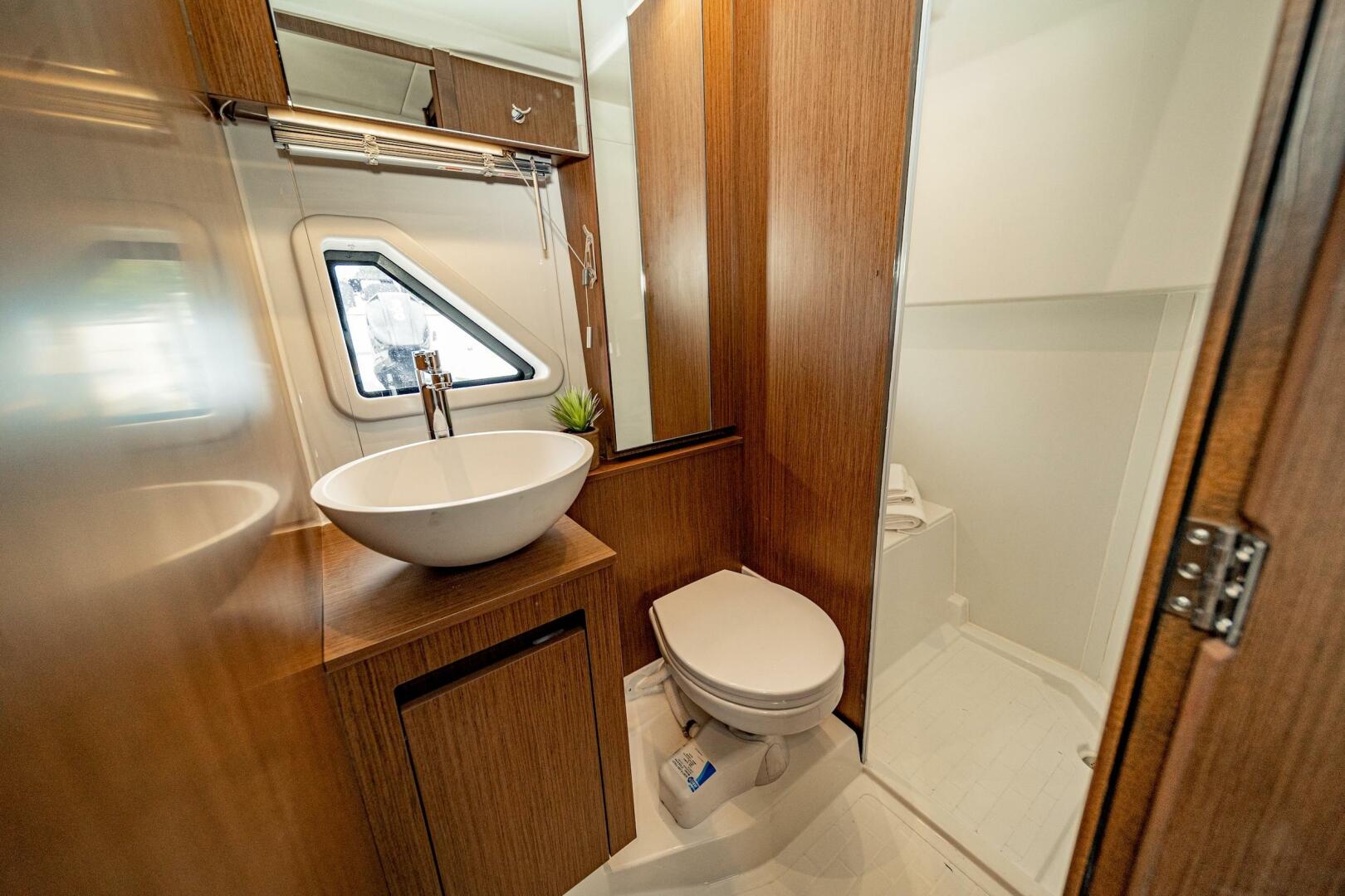 Slide: The Image of Gran Turismo 36 Head - 5151221