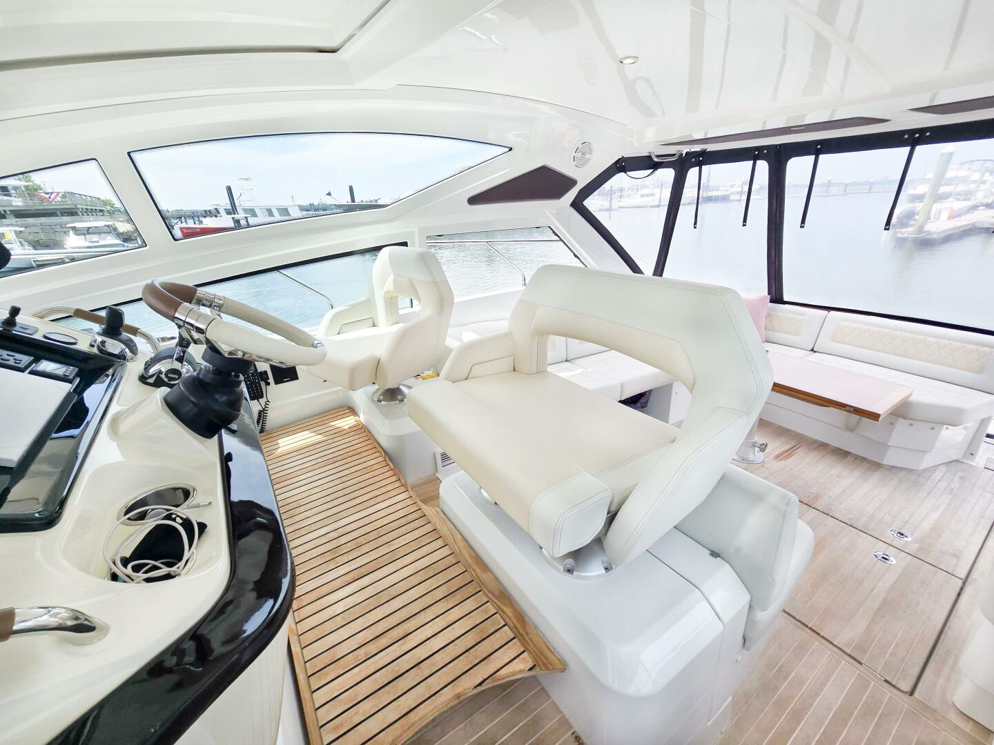 Slide: The Image of Beneteau Gran Turismo 40 2019 - 5489983