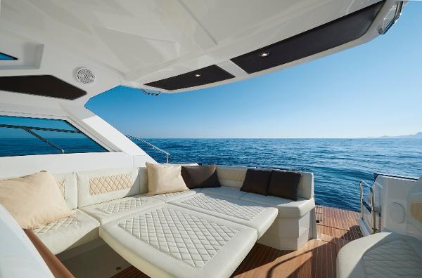 Slide: The Image of Beneteau Gran Turismo 40 2020 - 11