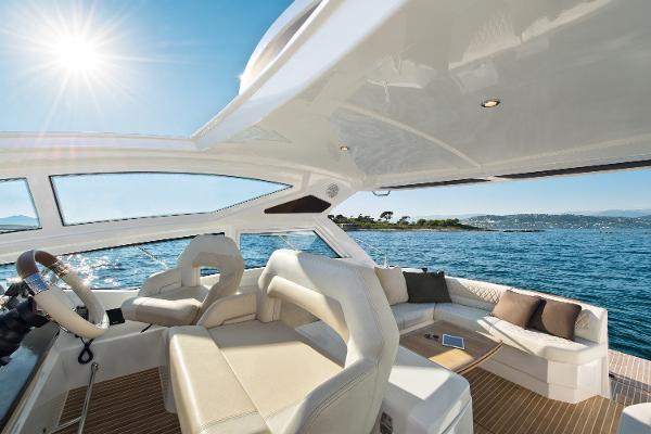 Slide: The Image of Beneteau Gran Turismo 40 2020 - 8