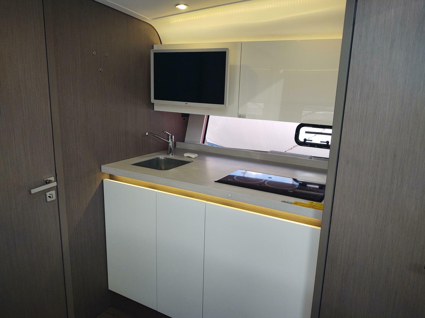 Slide: The Image of 2023 BENETEAU Gran Turismo 41 - 5103824