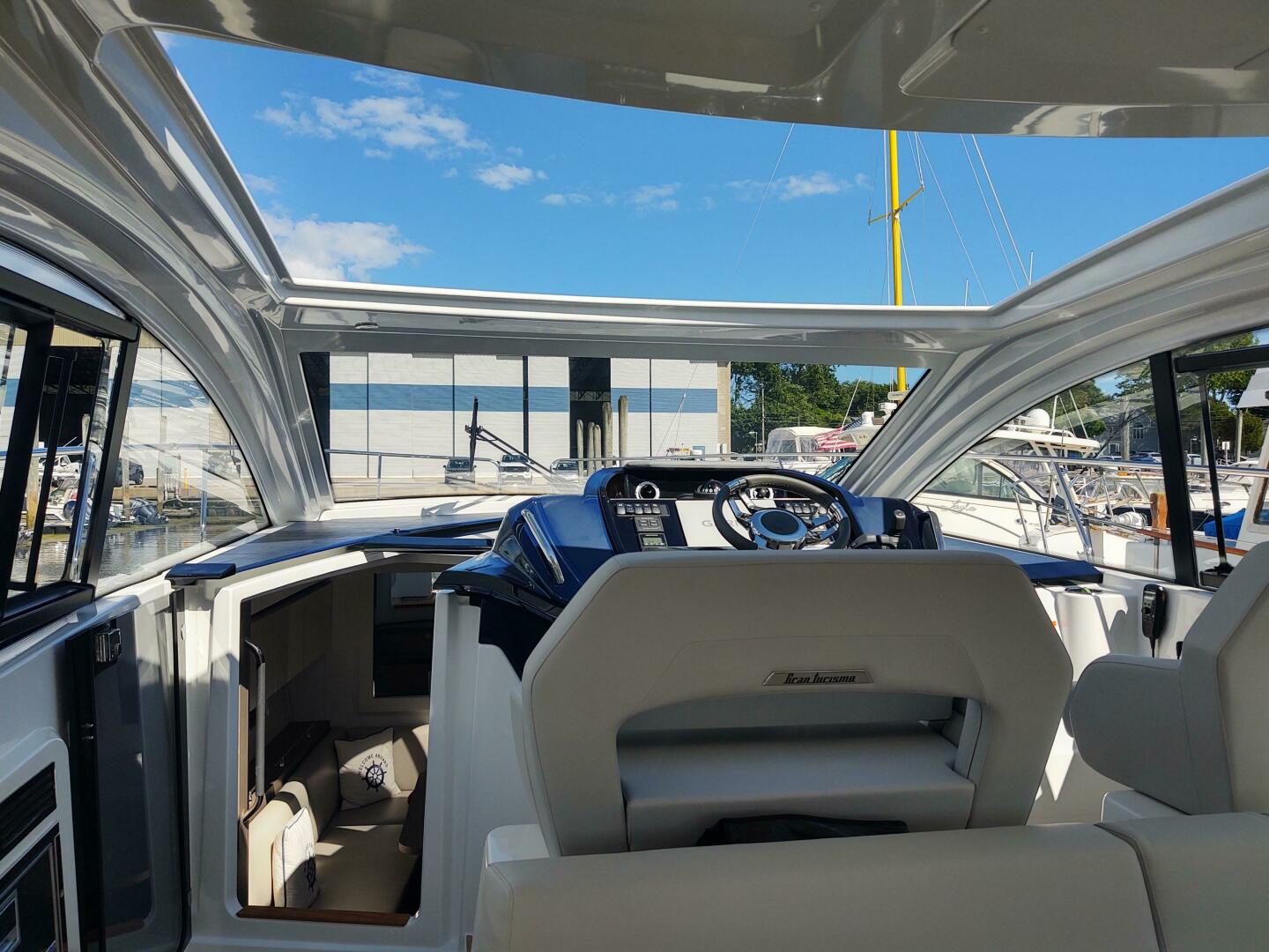 Slide: The Image of 2023 BENETEAU Gran Turismo 41 - 5103803
