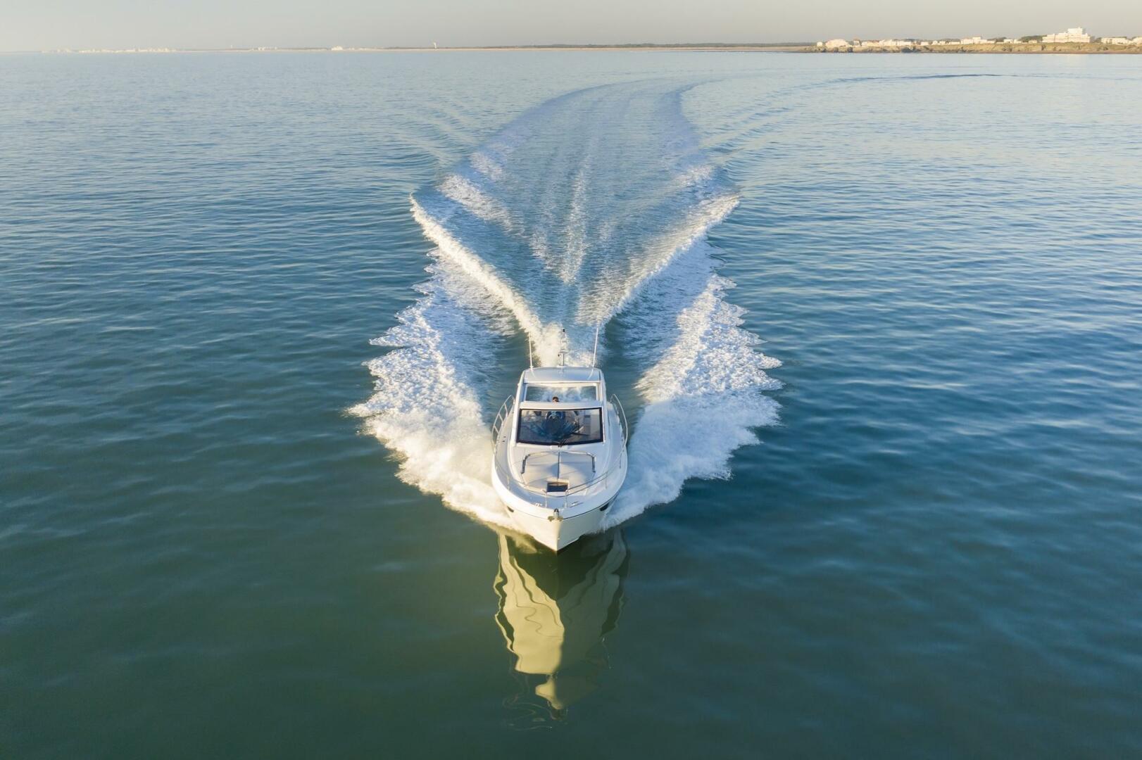 Slide: The Image of Beneteau Gran Turismo 41 2025 - 5153701