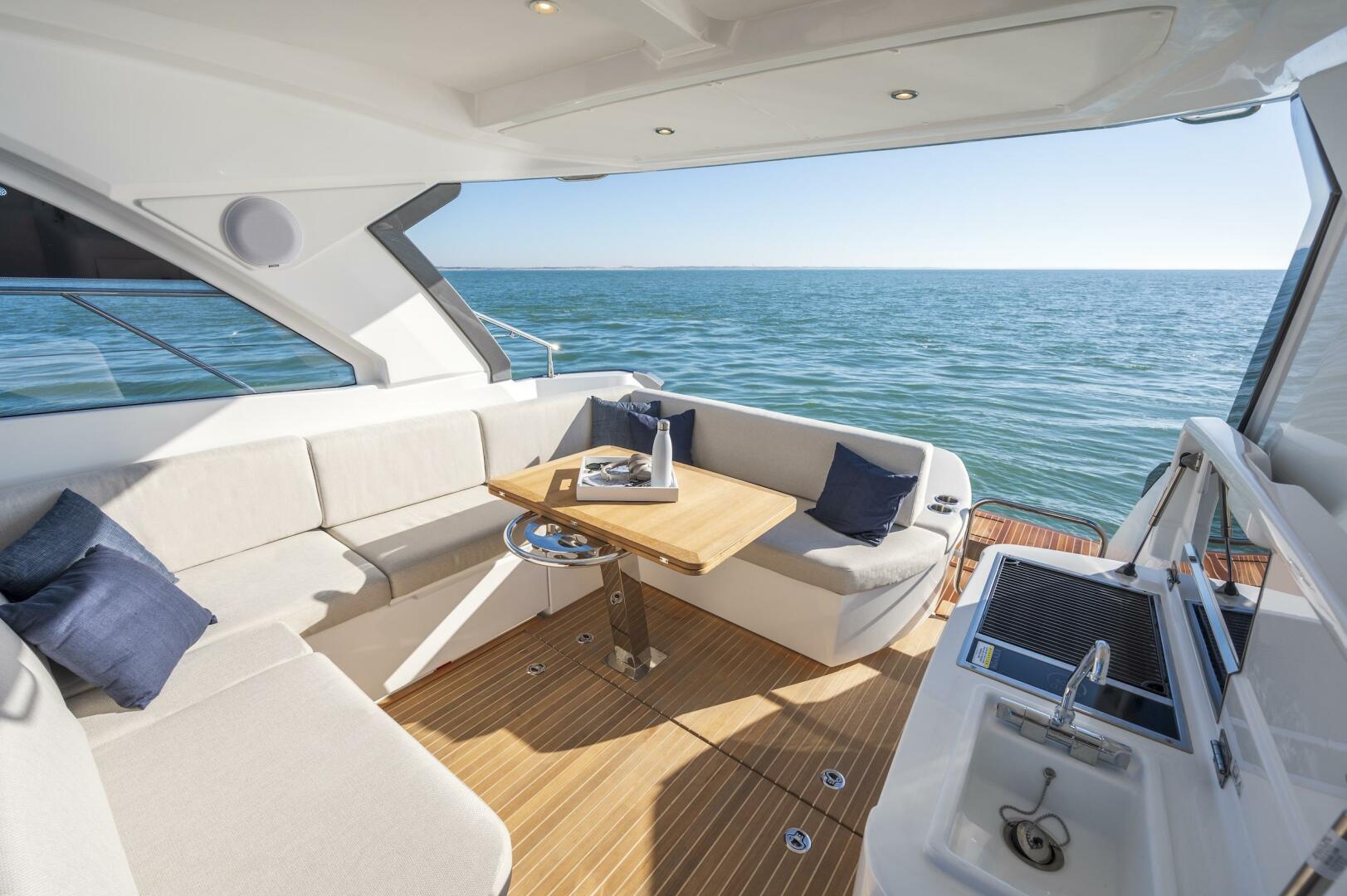 Slide: The Image of Beneteau Gran Turismo 41 2025 - 5153704