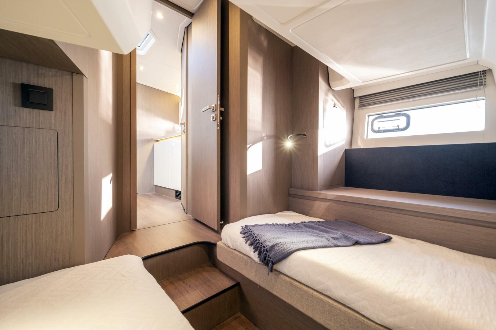 Slide: The Image of Beneteau Gran Turismo 41 2025 - 5153713