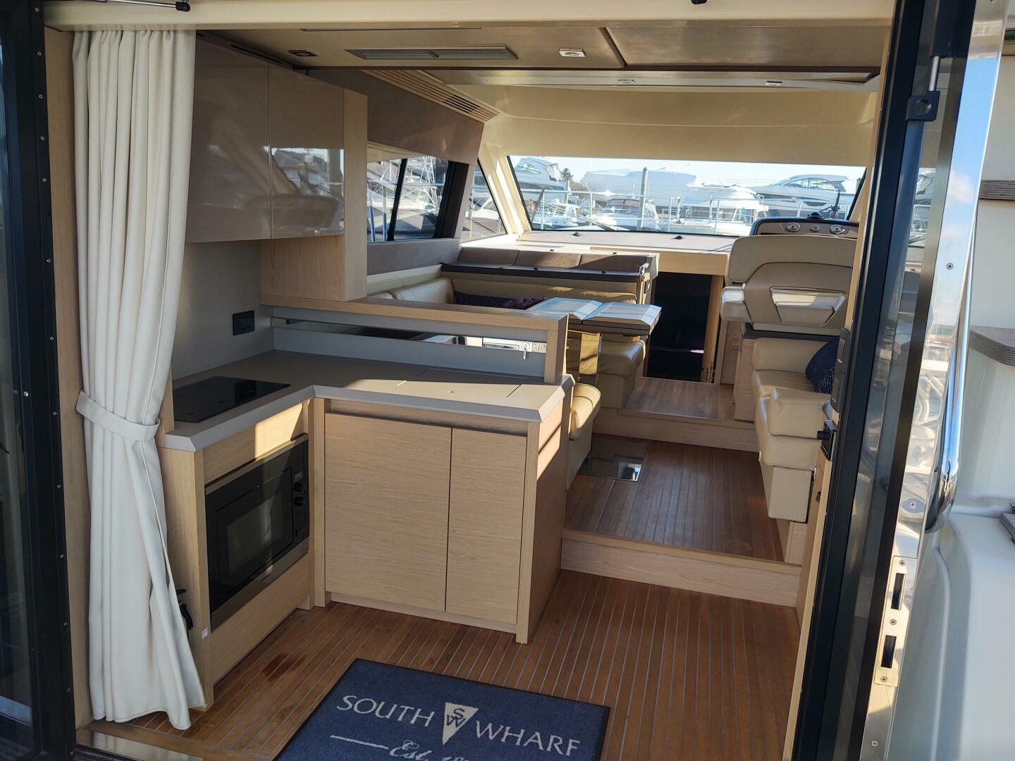 Slide: The Image of Beneteau MC5 2019 - 4810281