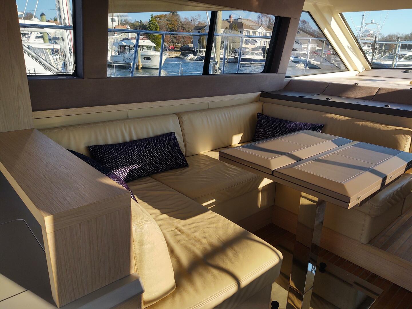 Slide: The Image of Beneteau MC5 2019 - 4810292
