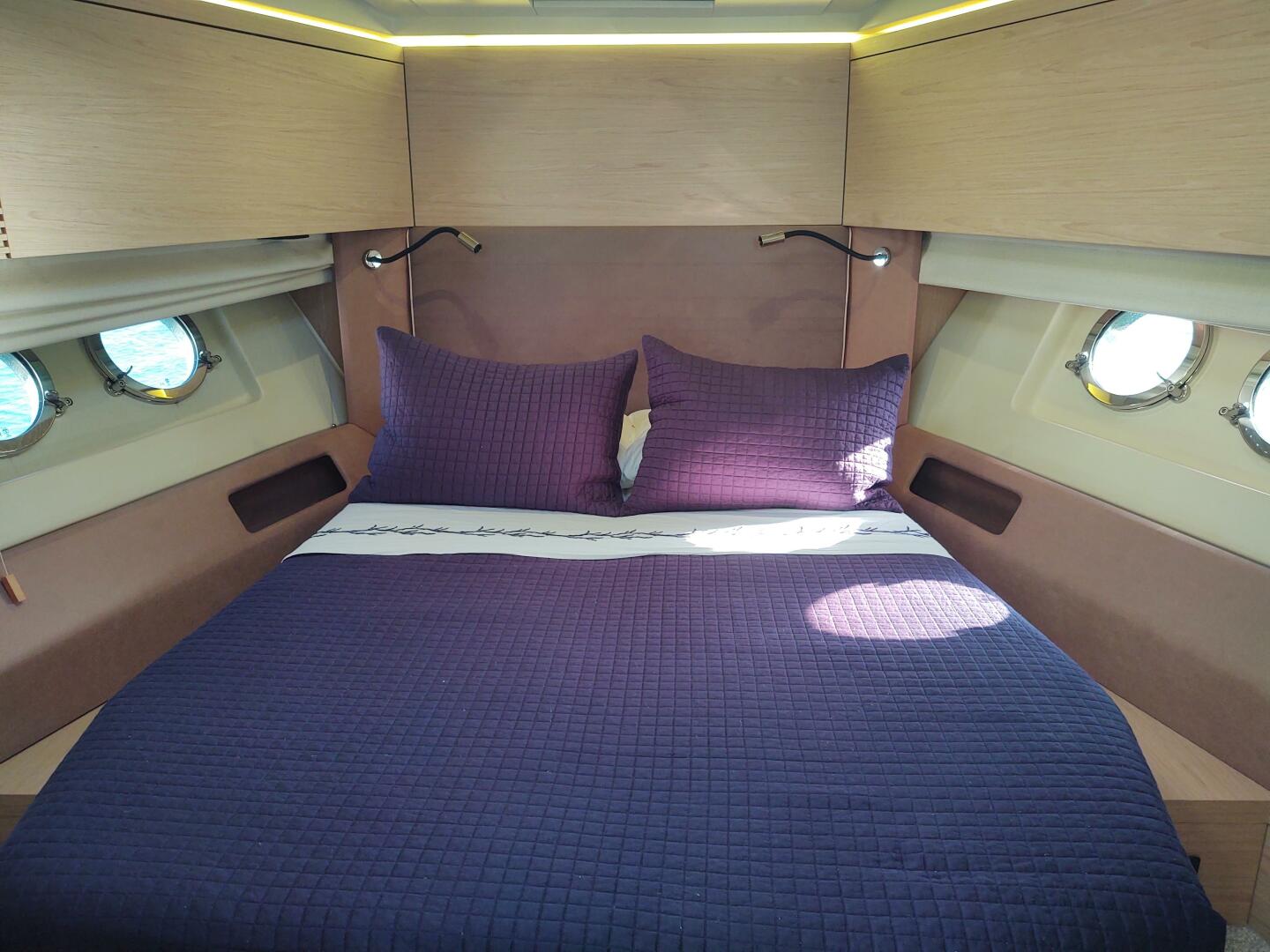 Slide: The Image of Beneteau MC5 2019 - 4810301