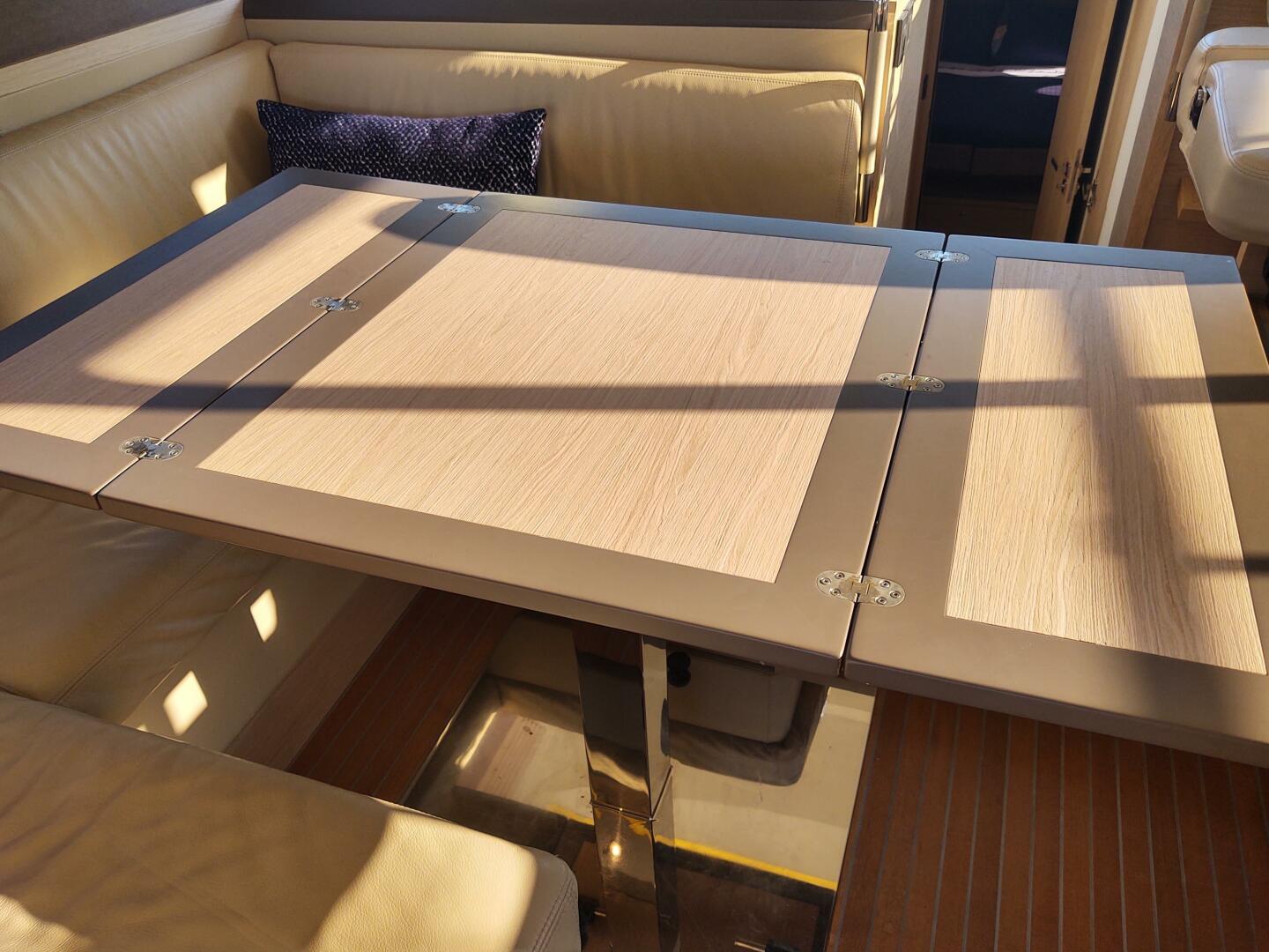 Slide: The Image of Beneteau MC5 2019 - 4810319