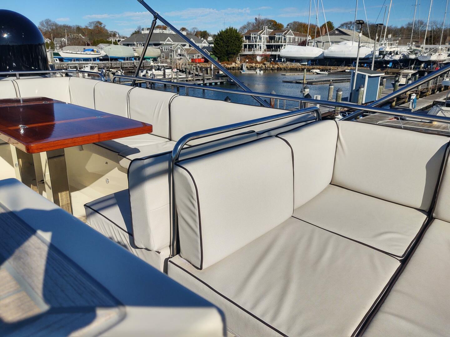Slide: The Image of Beneteau MC5 2019 - 4810327