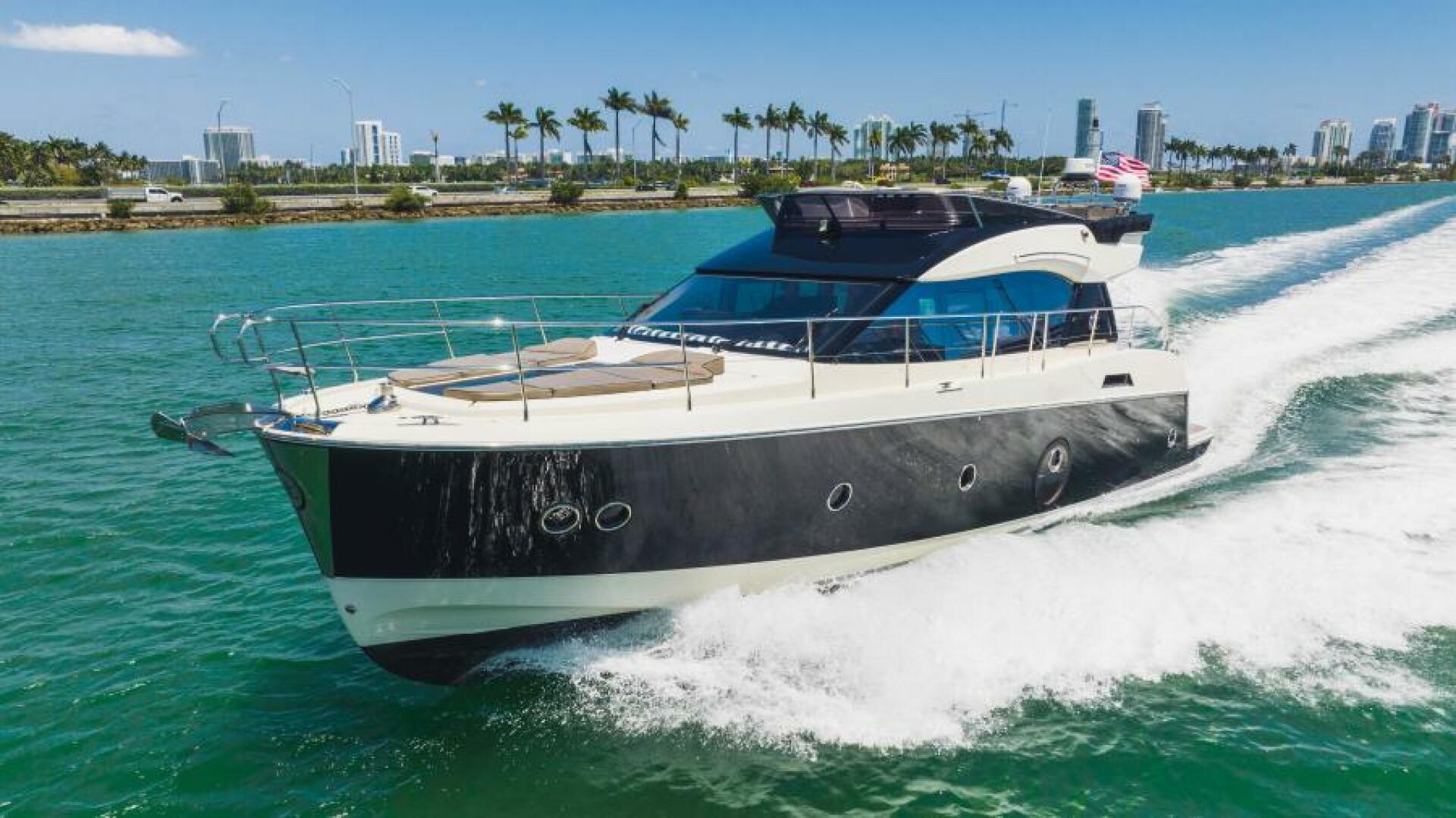 Slide: The Image of Beneteau Monte Carlo MC5 w/SeaKeeper 2017 - 4726805
