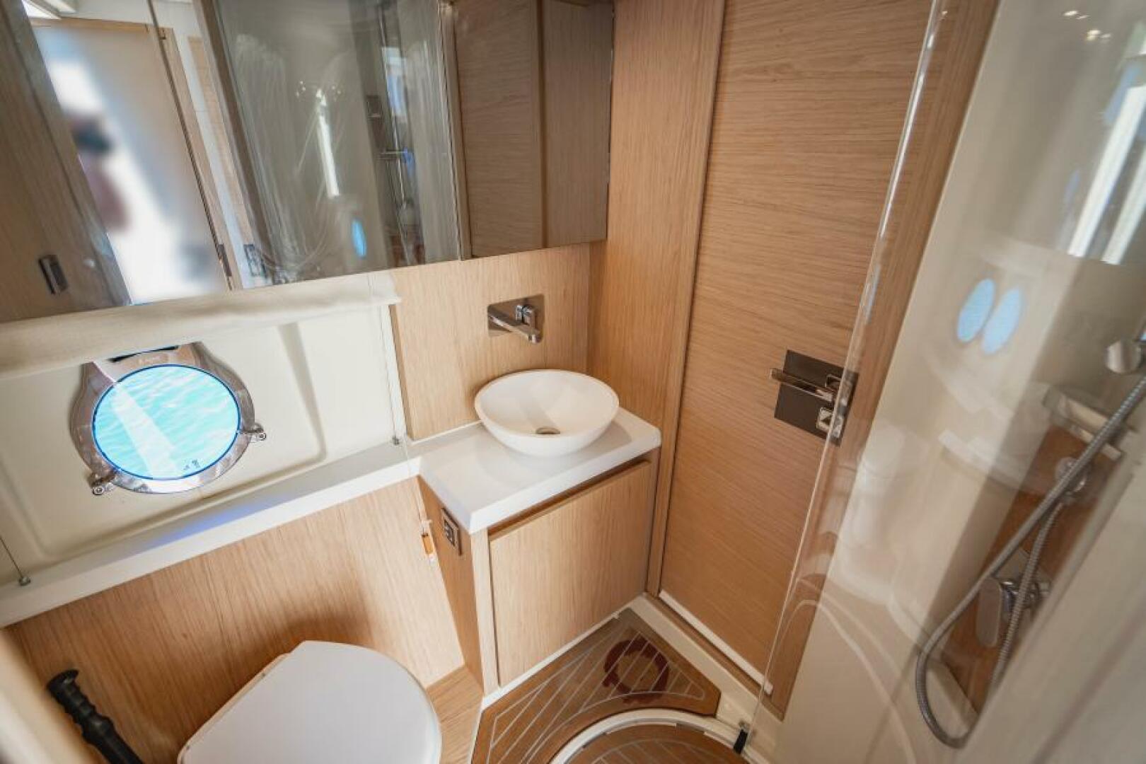 Slide: The Image of Beneteau Monte Carlo MC5 w/SeaKeeper 2017 - 4726822