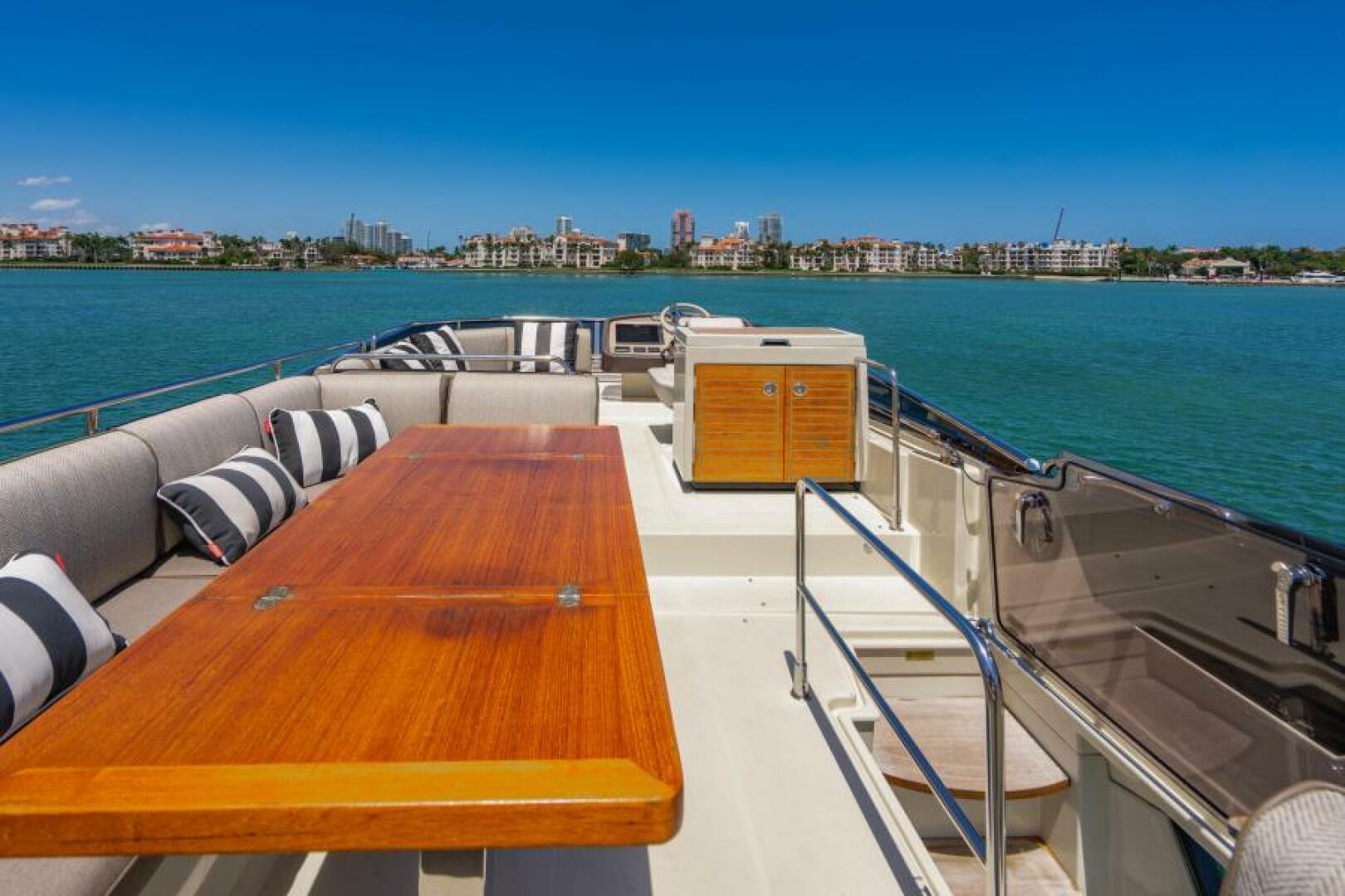 Slide: The Image of Beneteau Monte Carlo MC5 w/SeaKeeper 2017 - 4726826