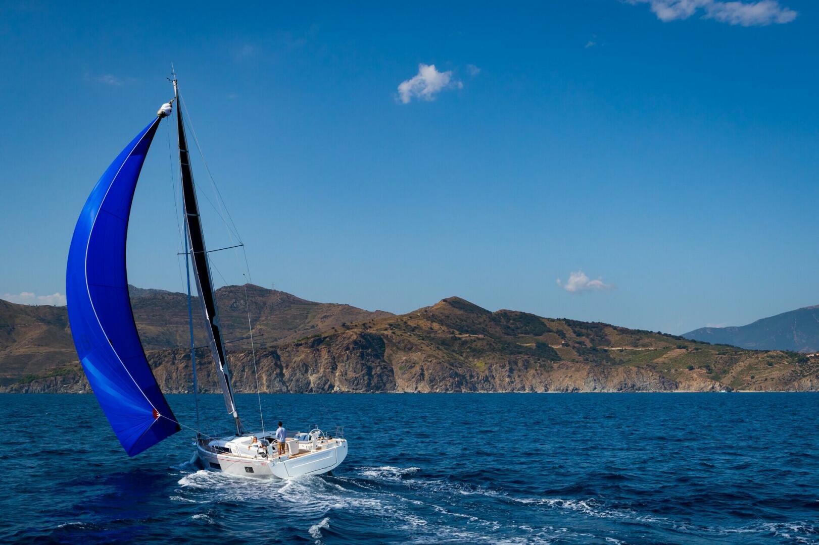 Slide: The Image of Beneteau Oceanis 2025 - 5298182