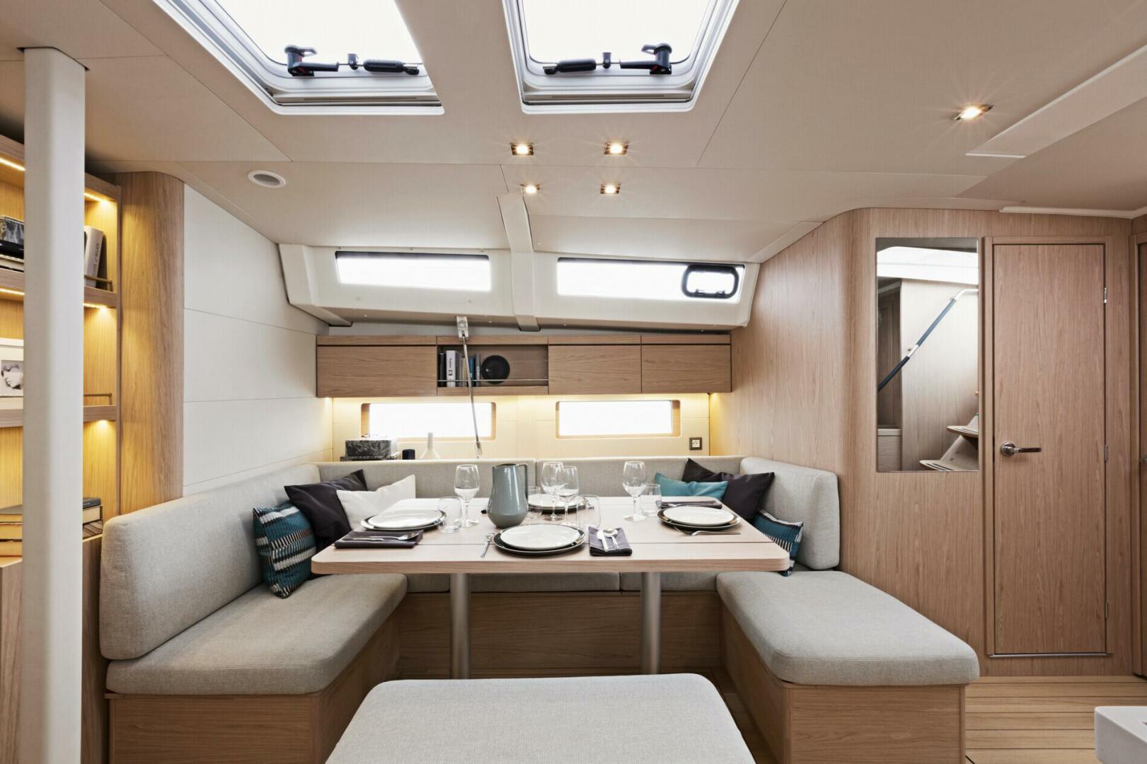 Slide: The Image of Beneteau Oceanis 2025 - 5298202