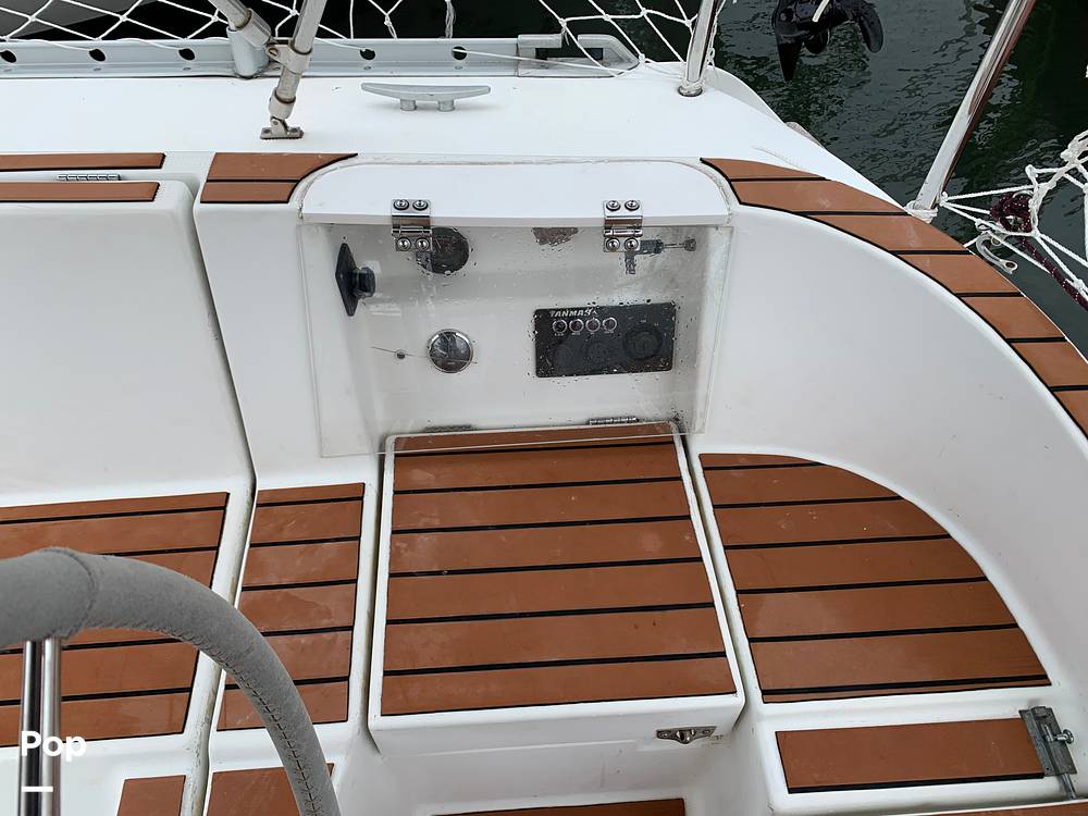 Slide: The Image of Beneteau Oceanis 300 1995 - 14735917