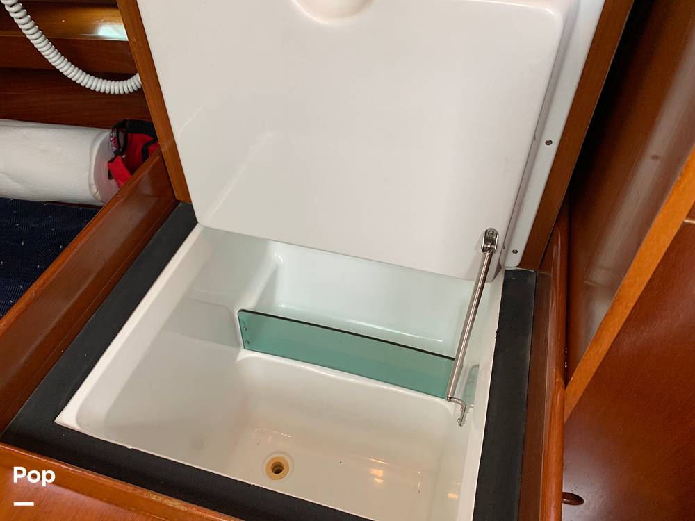 Slide: The Image of Ice box open - 14735891