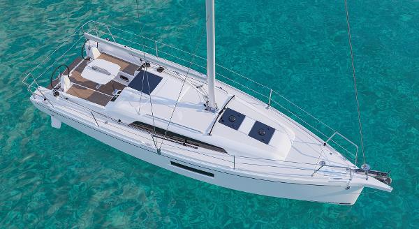 Slide: The Image of Beneteau Oceanis 30.1 2020 - 2