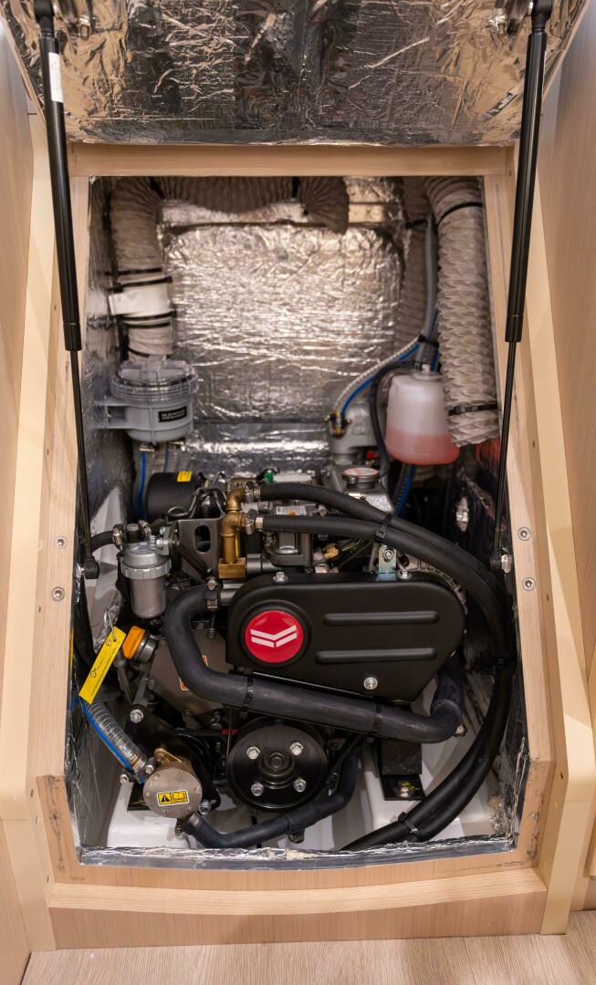 Slide: The Image of Engine - 25